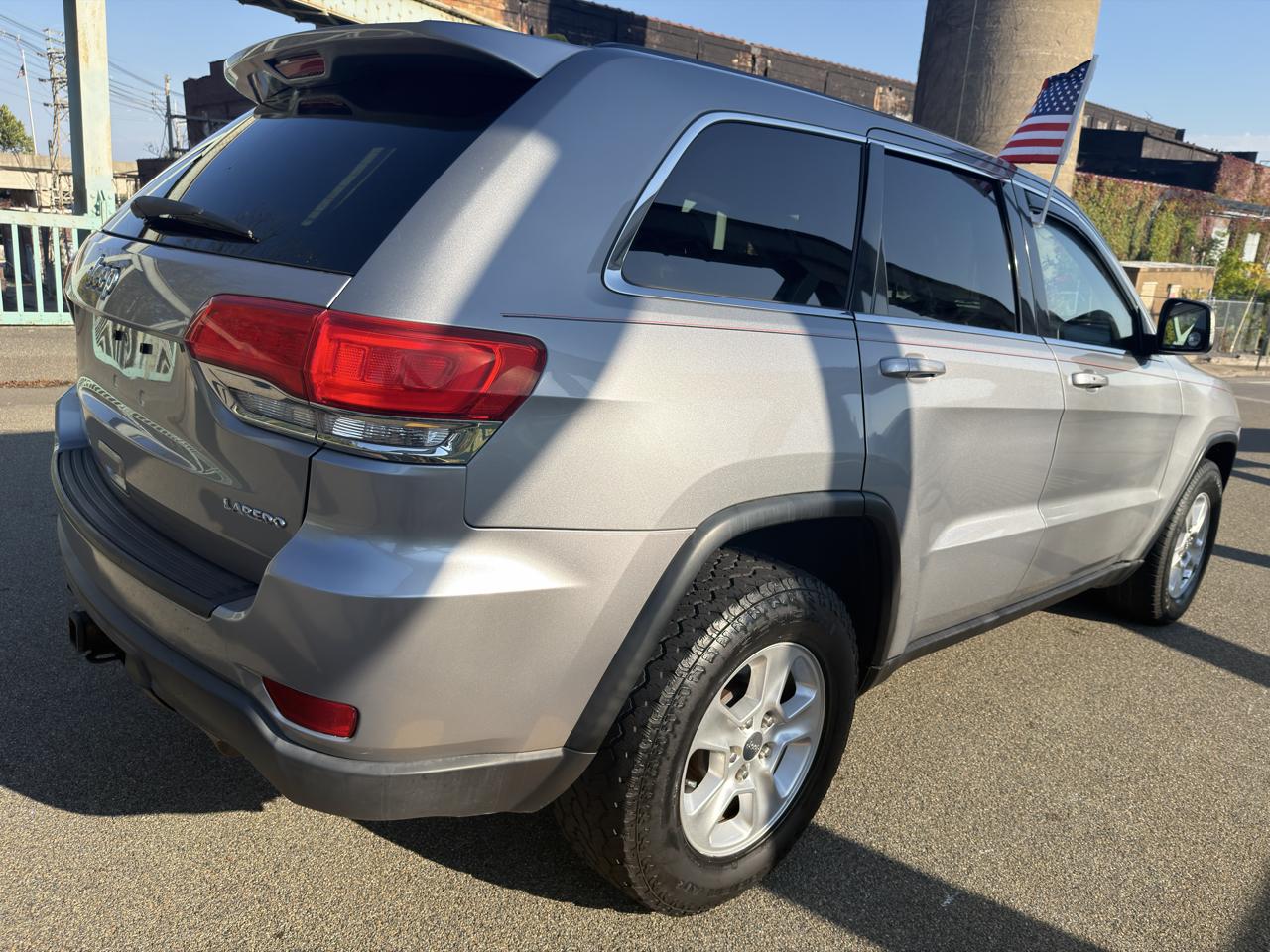 Jeep Grand Cherokee 4WD 4dr Laredo 2014