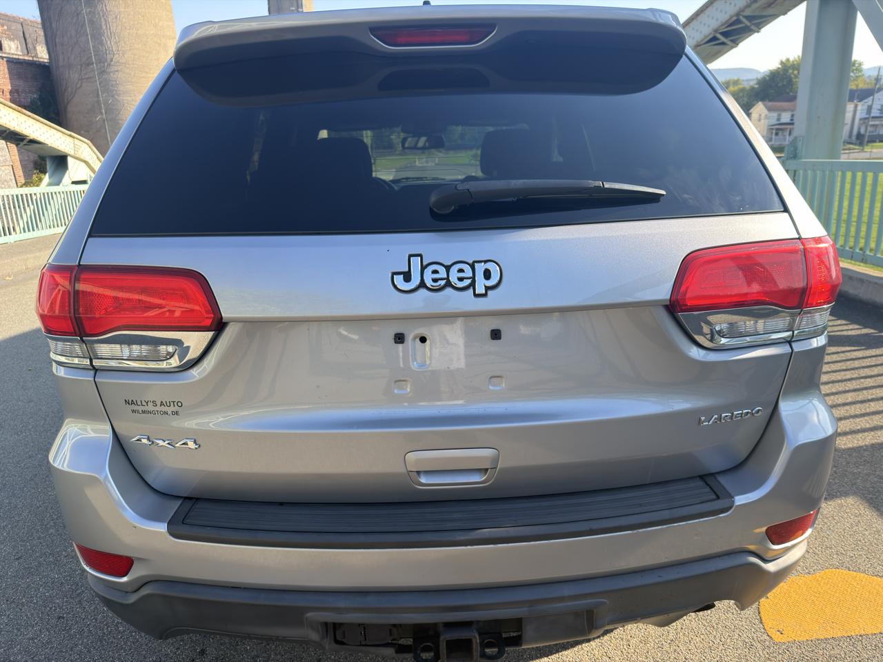 Jeep Grand Cherokee 4WD 4dr Laredo 2014