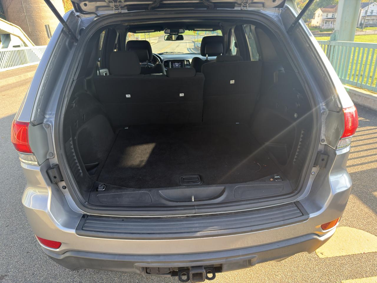 Jeep Grand Cherokee 4WD 4dr Laredo 2014