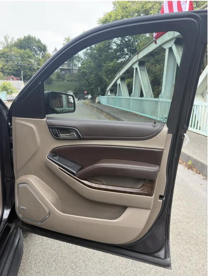 Chevrolet Tahoe 4WD 4dr LT 2016