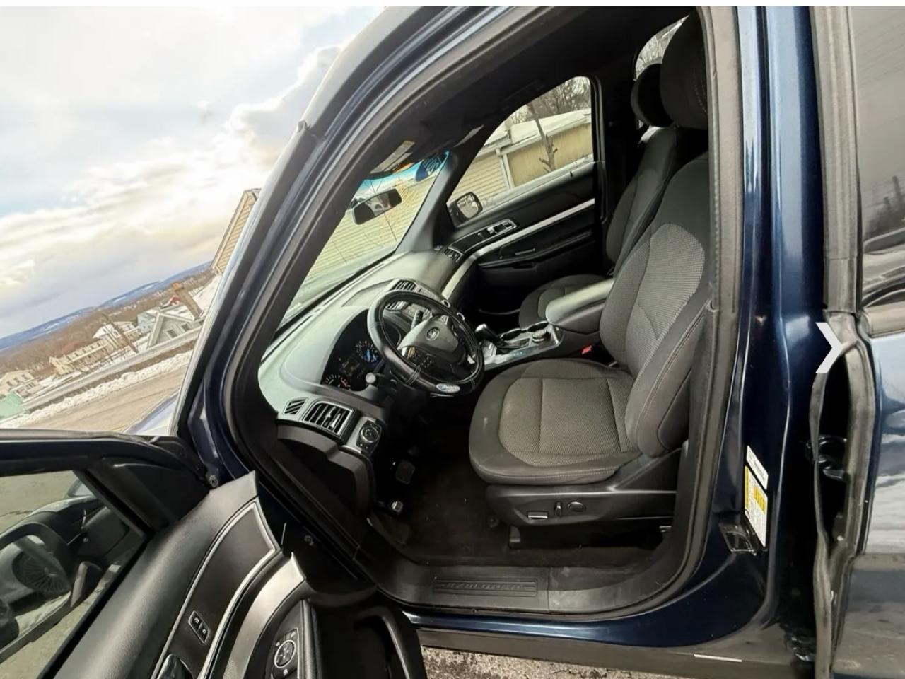 Ford Explorer XLT 4WD 2017