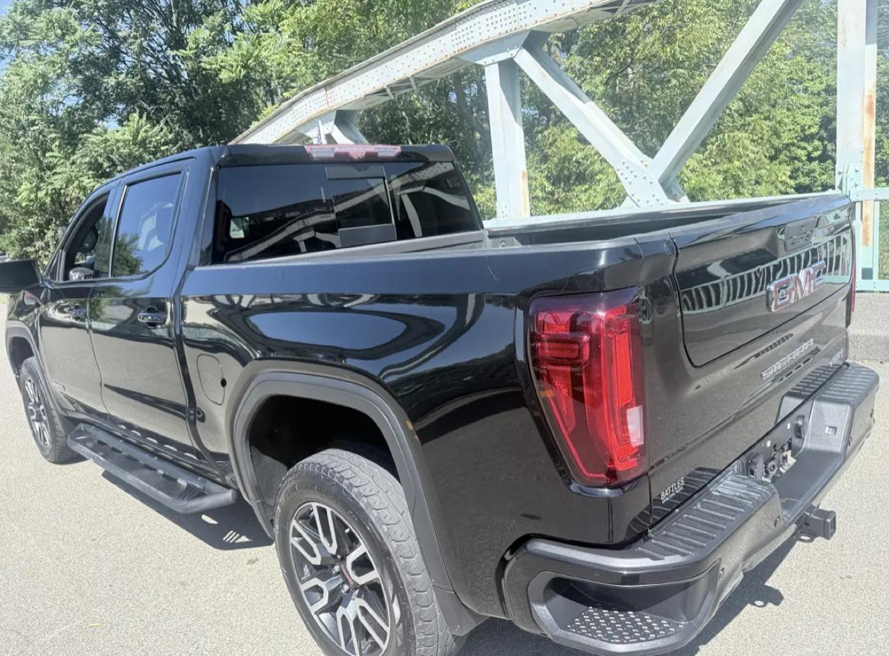 GMC Sierra 1500 4WD Crew Cab 147" AT4 2020