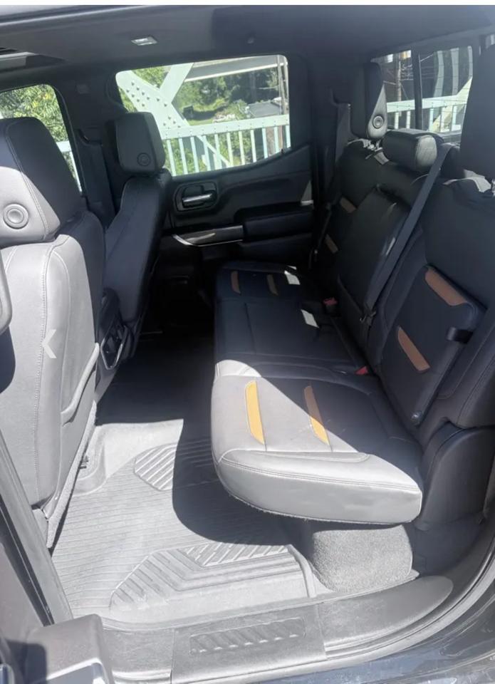 GMC Sierra 1500 4WD Crew Cab 147" AT4 2020