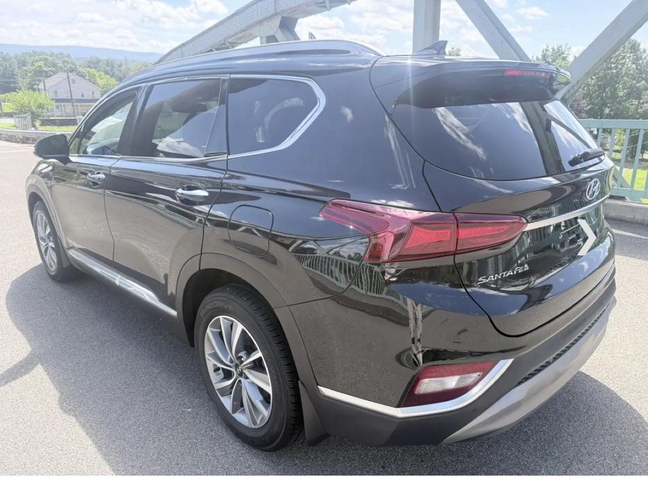 Hyundai Santa Fe SEL 2.4L Auto AWD 2020