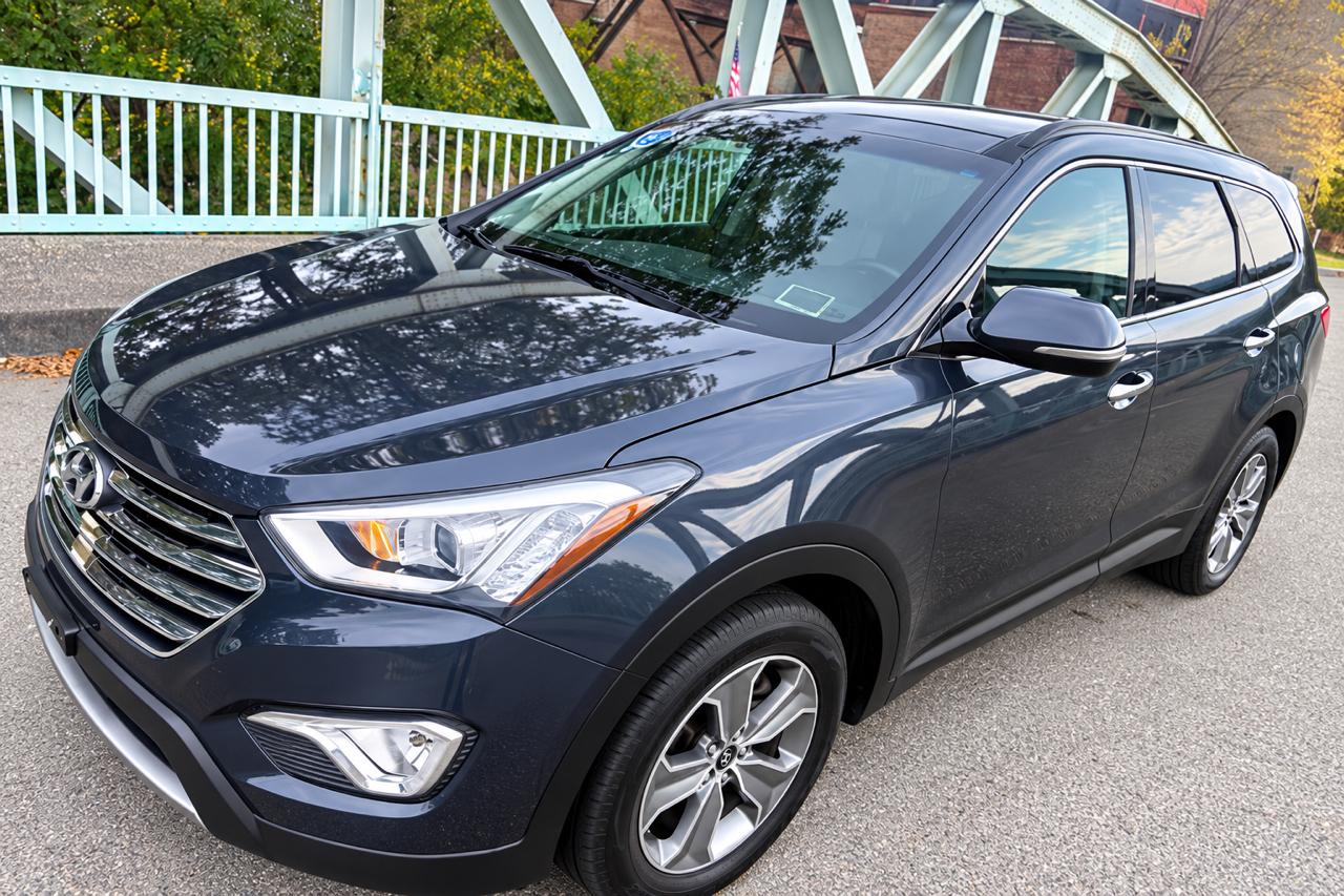 Hyundai Santa Fe XL AWD 4dr 3.3L Auto Luxury 2016