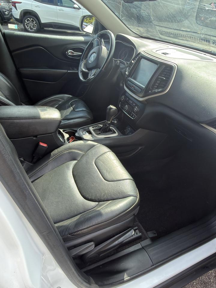 Jeep Cherokee 4WD 4dr Limited 2016