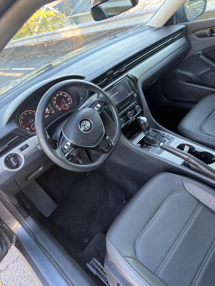 Volkswagen Passat 2.0T SE Auto 2022