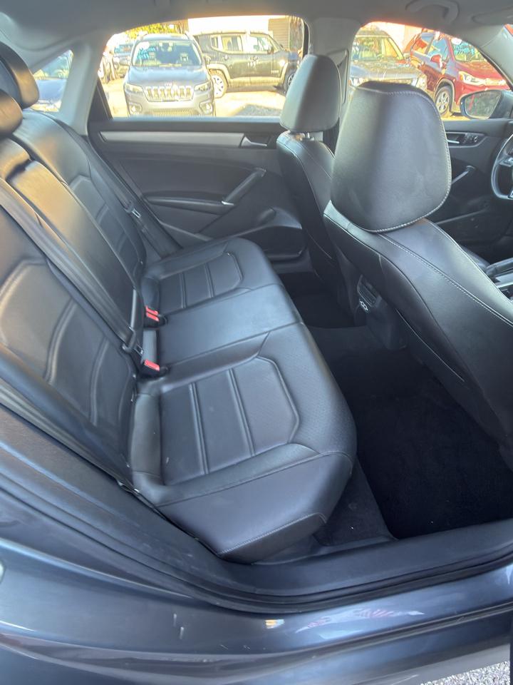 Volkswagen Passat 2.0T SE Auto 2022