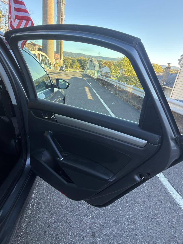 Volkswagen Passat 2.0T SE Auto 2022