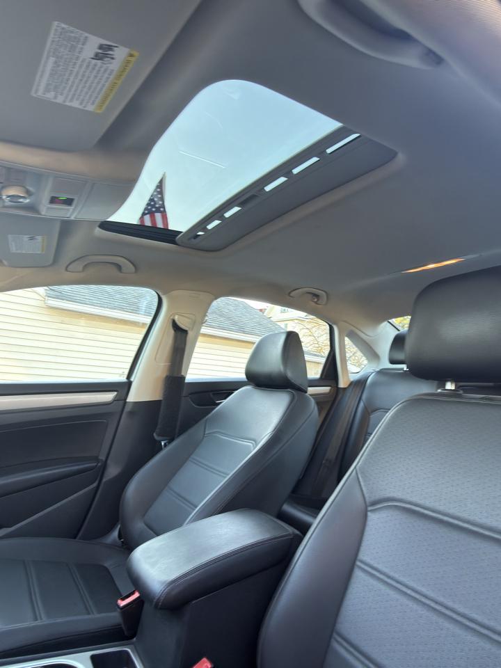 Volkswagen Passat 2.0T SE Auto 2022