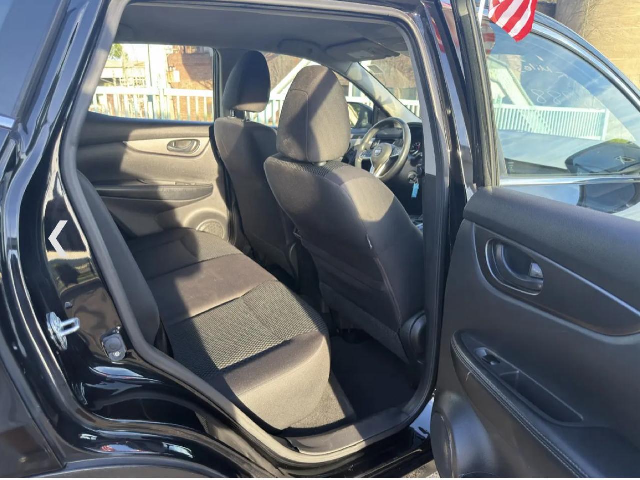 Nissan Rogue Sport AWD S 2017