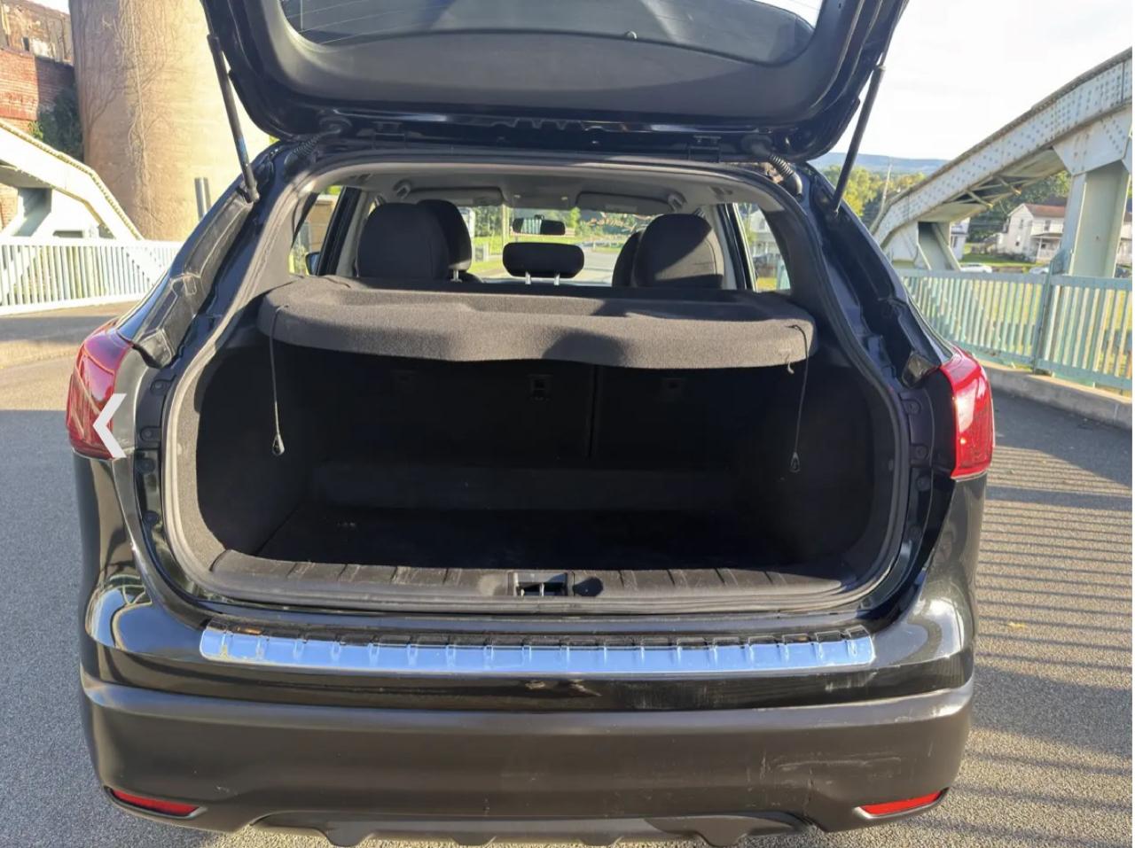 Nissan Rogue Sport AWD S 2017