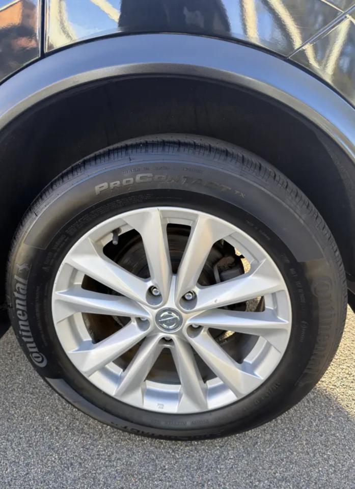 Nissan Rogue Sport AWD S 2017
