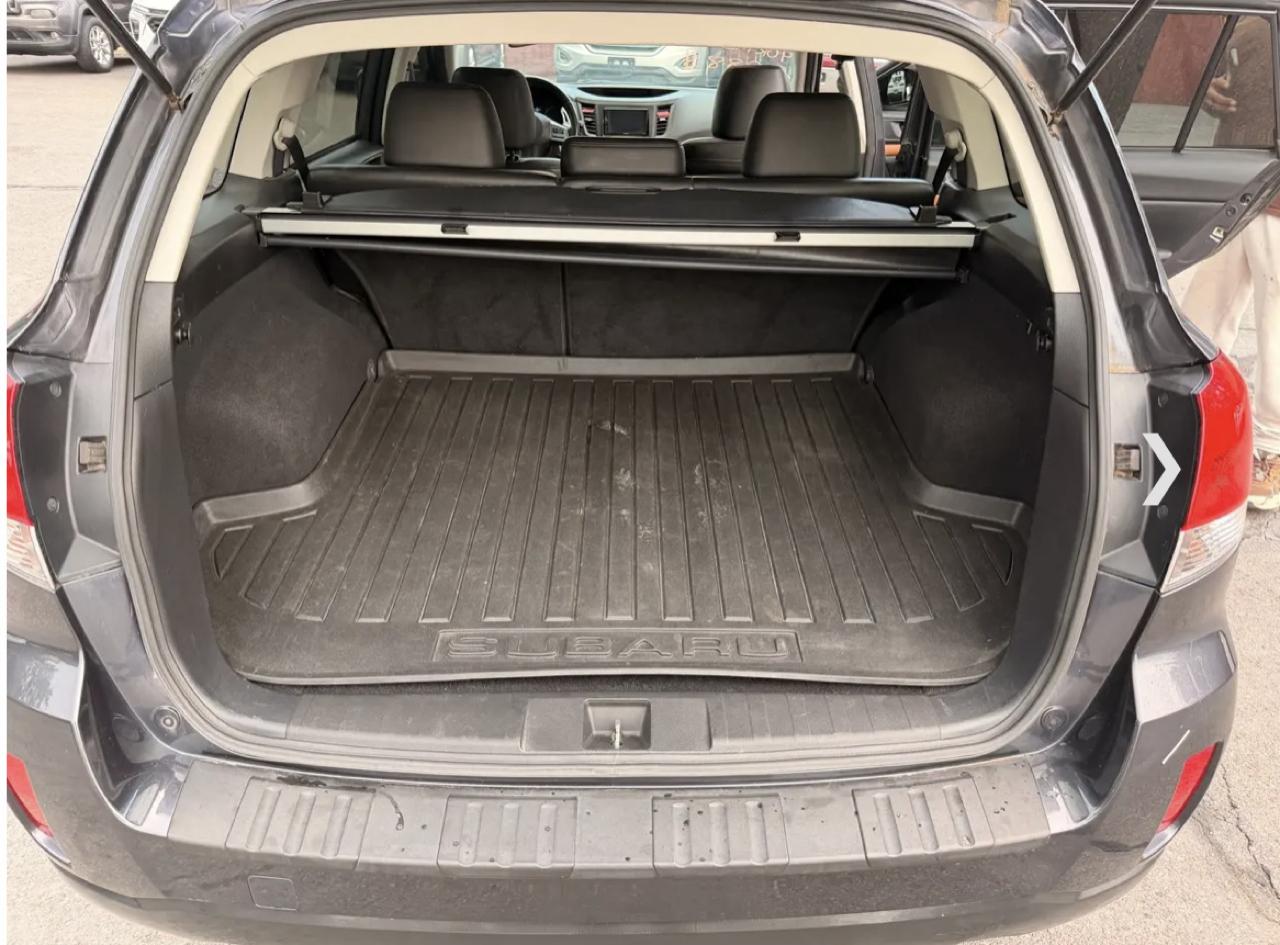 Subaru Outback 4dr Wgn H4 Auto 2.5i Limited 2013