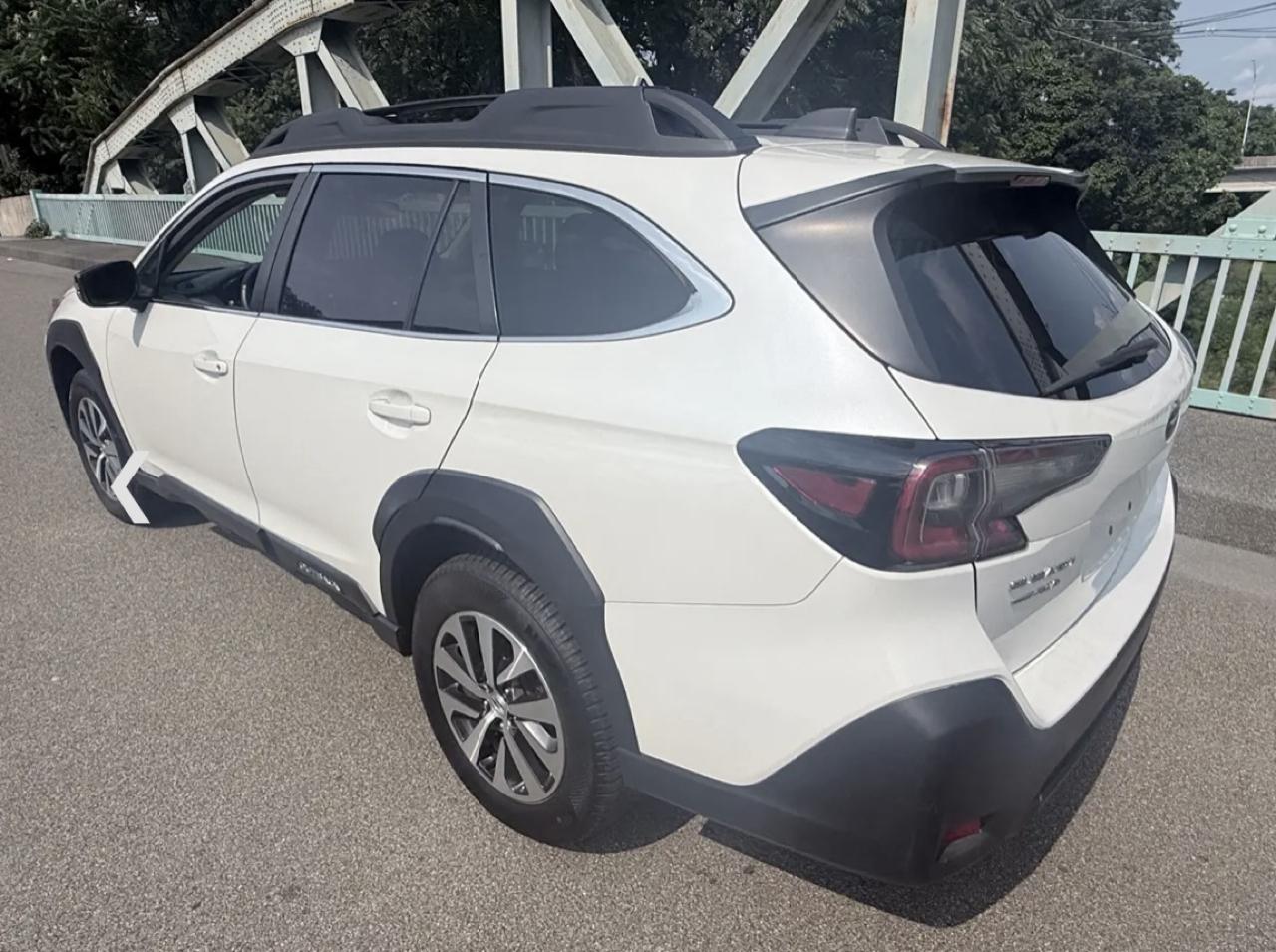 Subaru Outback Premium CVT 2023