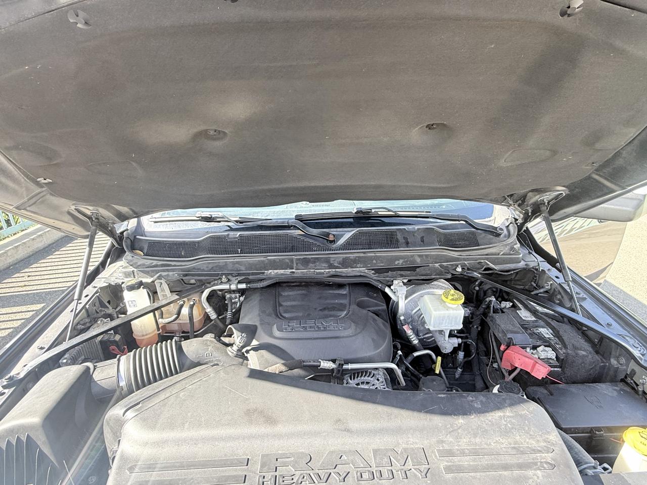 RAM 2500 Lone Star 4x4 Crew Cab 6'4" Box 2021
