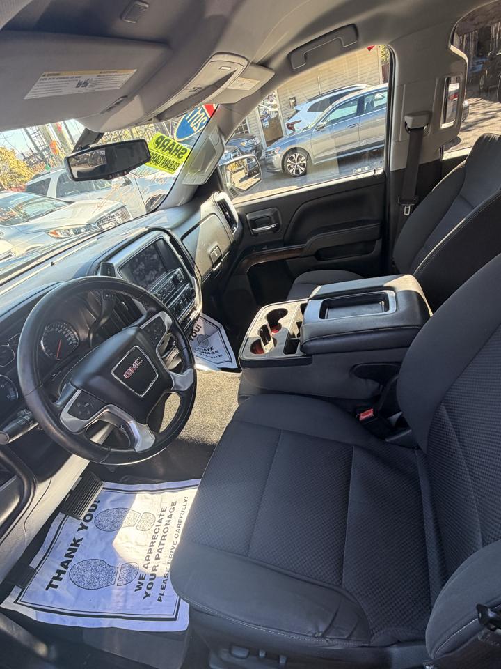 GMC Sierra 1500 4WD Crew Cab 143.5" SLE 2017