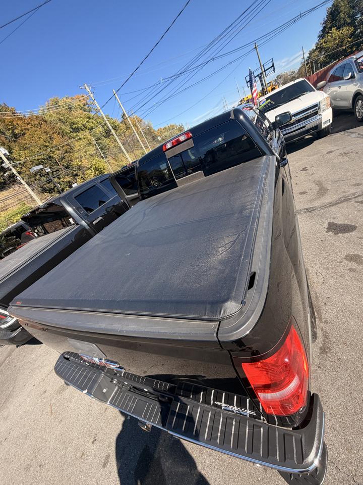 GMC Sierra 1500 4WD Crew Cab 143.5" SLE 2017