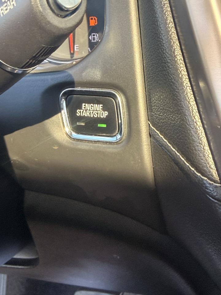 GMC Acadia AWD 4dr Denali 2017