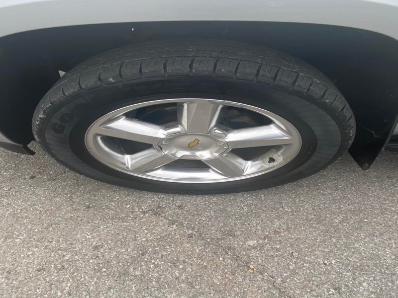 Used 2014 Chevrolet Tahoe LS 4WD for Sale in London KY 40741 Yadens