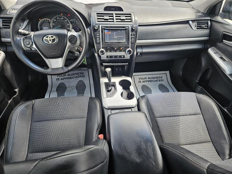 Toyota Camry  2012