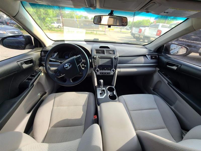 Toyota Camry  2012