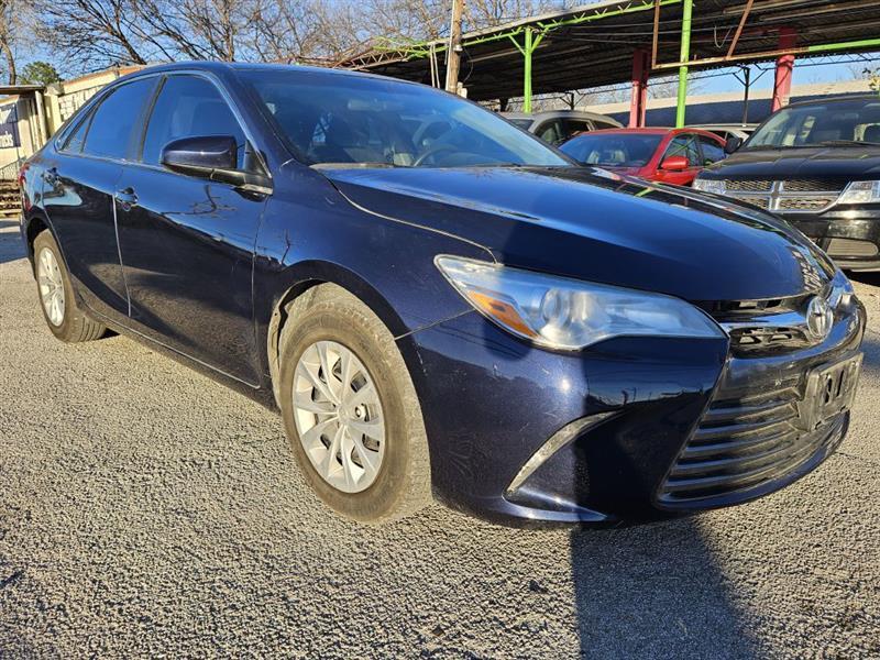 Toyota Camry  2015