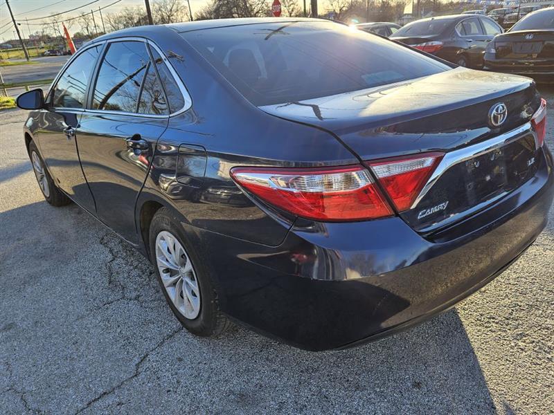 Toyota Camry  2015