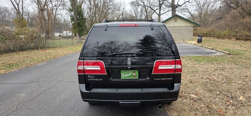 Lincoln Navigator 4WD 2010