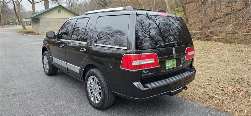 Lincoln Navigator 4WD 2010
