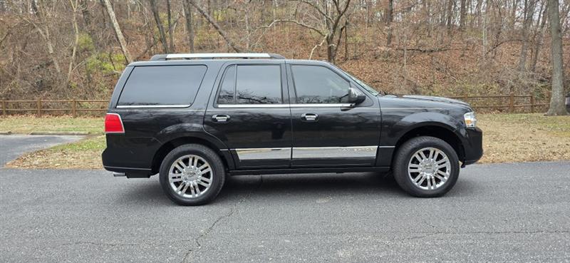 Lincoln Navigator 4WD 2010