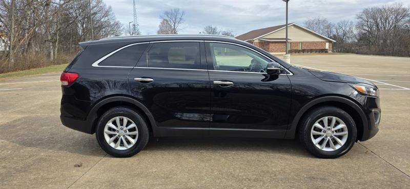 Kia Sorento LX 2WD 2017