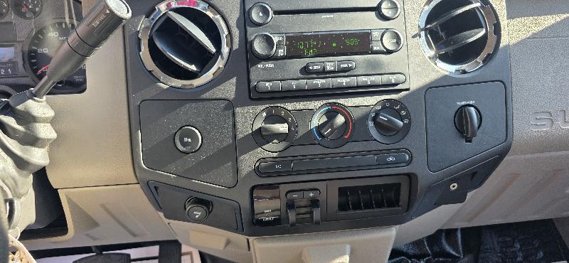 Ford F-350 SD XL Crew Cab 2WD 2008