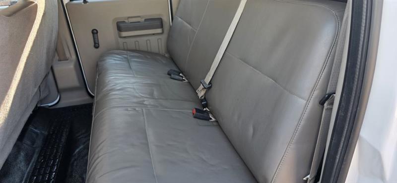 Ford F-350 SD XL Crew Cab 2WD 2008