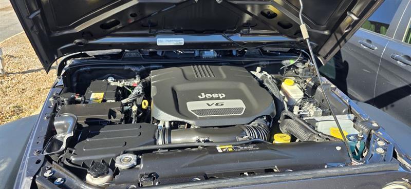 Jeep Wrangler Unlimited Sport 4WD 2015