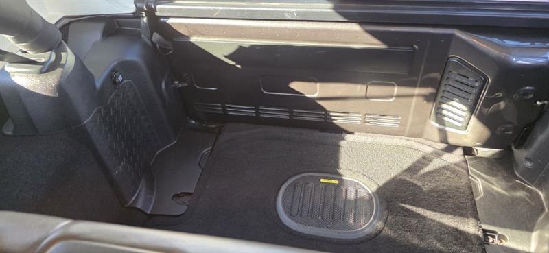 Jeep Wrangler Unlimited Sport 4WD 2015