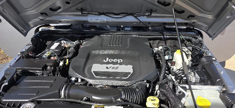 Jeep Wrangler Unlimited Sport 4WD 2015