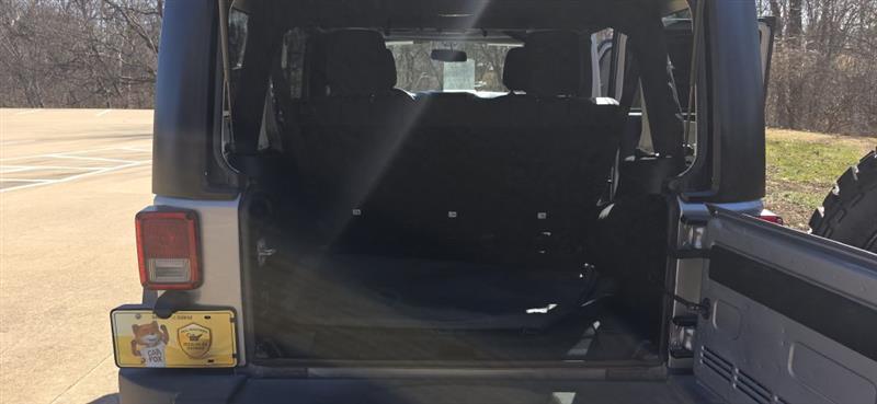 Jeep Wrangler Unlimited Sport 4WD 2015