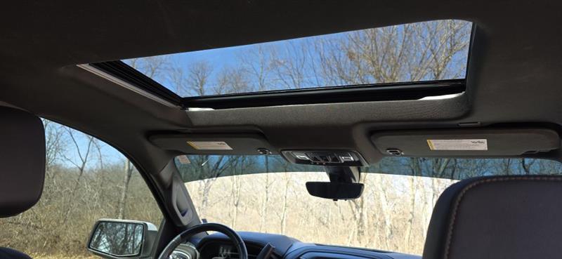 GMC Sierra 1500 AT4 Crew Cab 4WD SWB 2021