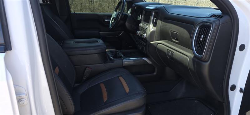 GMC Sierra 1500 AT4 Crew Cab 4WD SWB 2021
