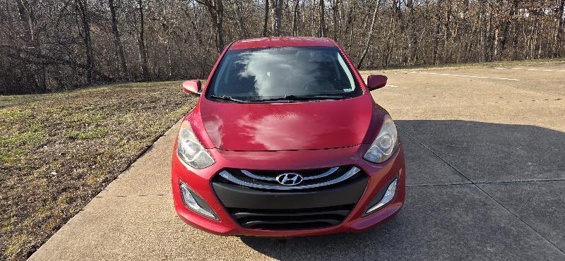 Hyundai Elantra GT A/T 2013