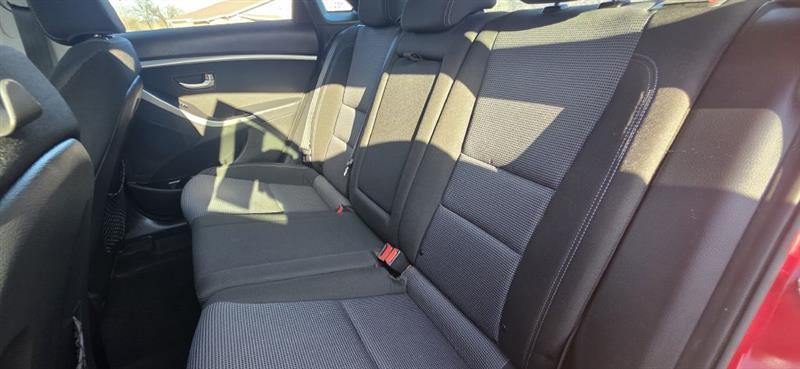 Hyundai Elantra GT A/T 2013