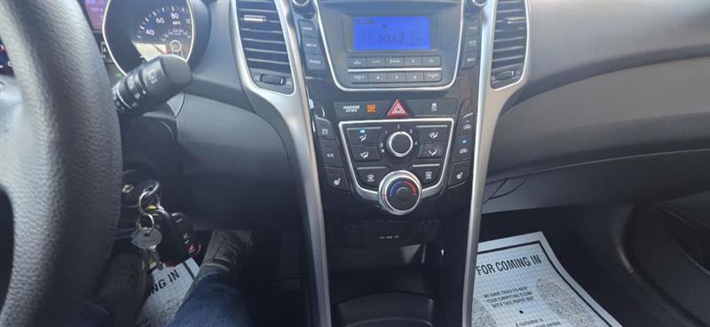 Hyundai Elantra GT A/T 2013