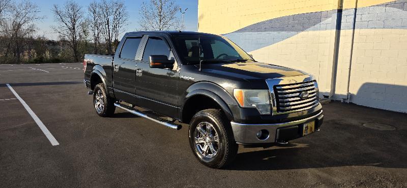 Ford F-150 XL SuperCrew 5.5-ft. Bed 4WD 2010