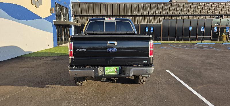 Ford F-150 XL SuperCrew 5.5-ft. Bed 4WD 2010