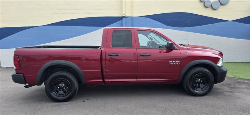 RAM 1500 Tradesman Quad Cab 2WD 2014