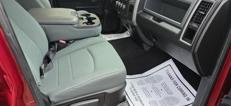 RAM 1500 Tradesman Quad Cab 2WD 2014