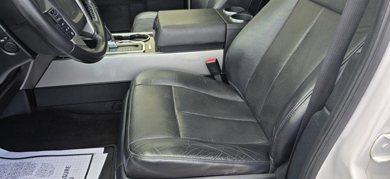 Ford Expedition Limited 4WD 2016