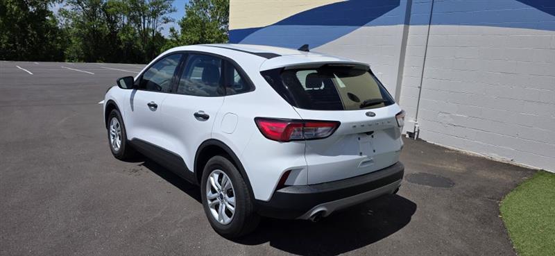 Ford Escape S AWD 2022