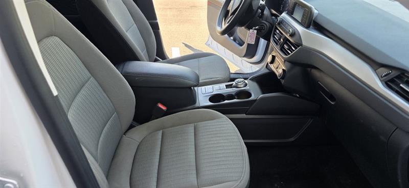 Ford Escape S AWD 2022